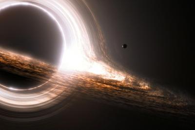 نظریه نسبیت عام و سیاهچاله ها