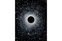 سیاهچاله ای متوسط در مرکز خوشه ستاره ای غول پیکر