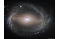 کهکشان های مارپیچی NGC 1512: حلقه داخلی